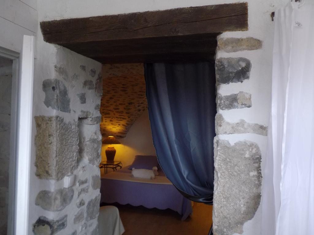 Chambres D'Hote Les Jardins De Prasserat Vallon-Pont-dʼArc Rum bild