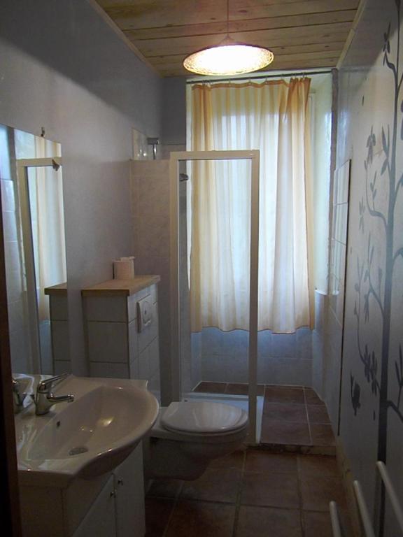 Chambres D'Hote Les Jardins De Prasserat Vallon-Pont-dʼArc Rum bild