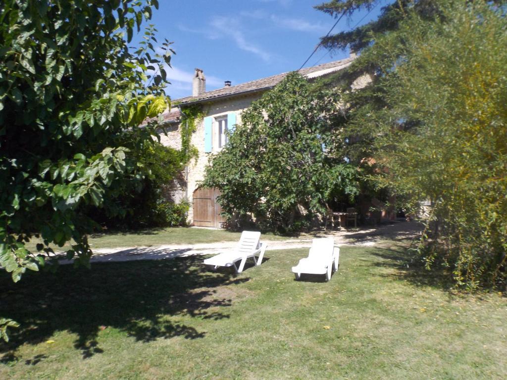 Chambres D'Hote Les Jardins De Prasserat Vallon-Pont-dʼArc Rum bild